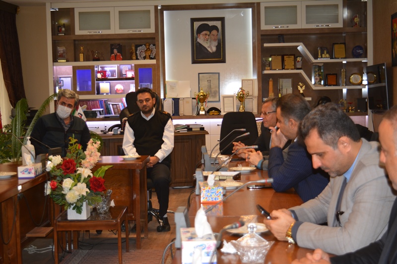 نشست صمیمی اعضای شورای اسلامی شهر بندر ماهشهر